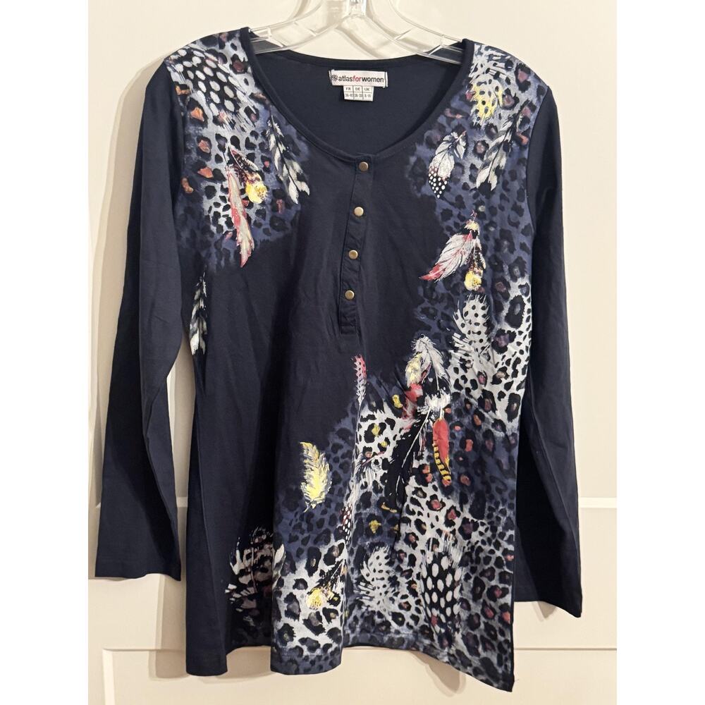 Atlas For Women Shirt 8-10 Blue Feather Leopard Print Henley Artsy lagenlook